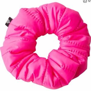NWT FP Movement Sports Puffer Scrunchie - Magenta